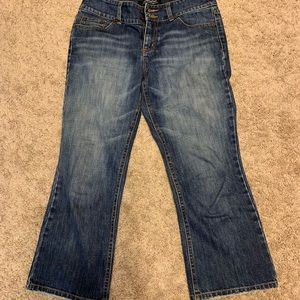 London Jean capri’s size 8